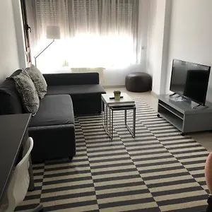 Vivienda De 2 , 2 Banos Apartamento